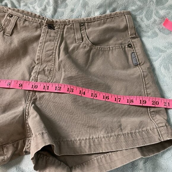 Vintage Silver Jeans Shorts Womens 31 Y2K Tan Low Rise Khaki Made in Canada - Picture 8 of 12